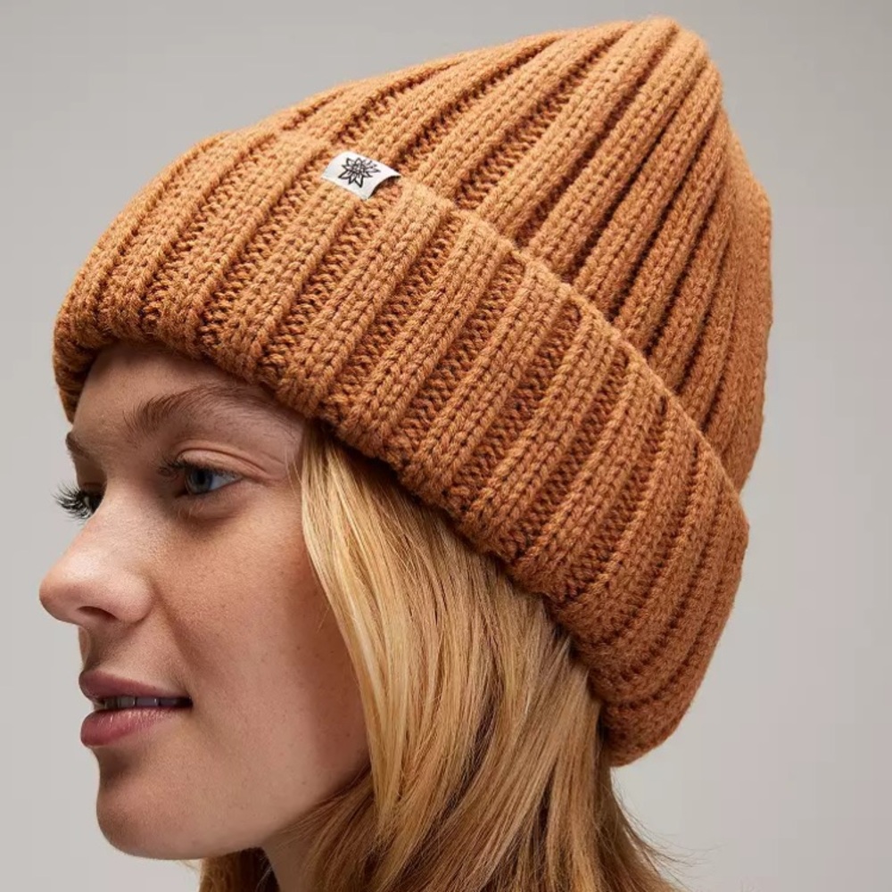 Alpine Design Tan Chunky Knit Beanie Hat